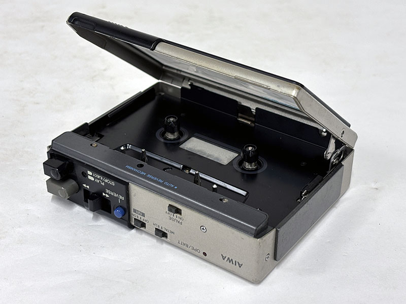 AIWA CassetteBoy HS-P2 本体 内部
