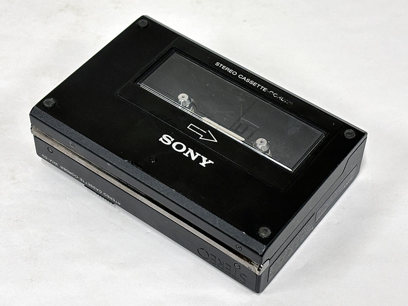 SONY カセットウォークマン WM-D3 裏