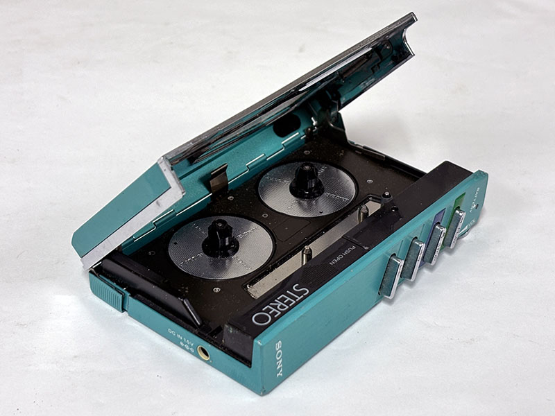 SONY カセットウォークマン WM-30 グリーン 内部