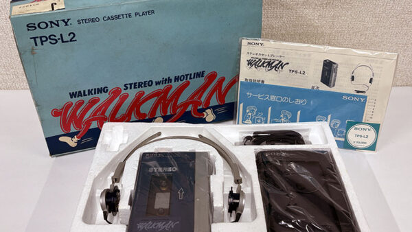 [SONY] TPS-L2 初代WALKMAN 箱付き を買い取りました