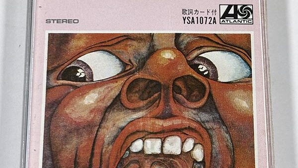 [カセットテープ:洋楽] KING CRIMSON キング・クリムゾン IN THE COURT OF THE CRIMSON ...