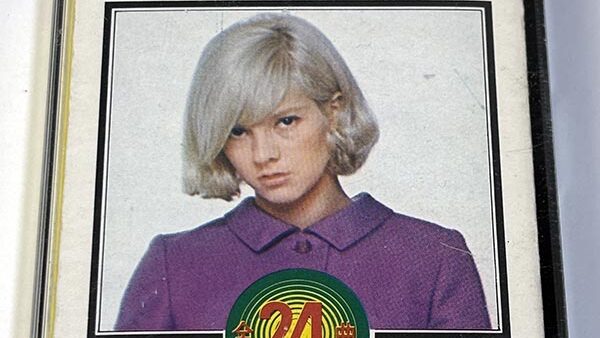 [カセットテープ:アルバム] シルヴィ・バルタン 豪華版シルヴィ・バルタン大全集 を買い取りました