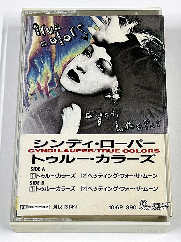 カセットテープ:シングル シンディ・ローパー Cyndi Lauper トゥルー・カラーズ True Colors パッケージ表