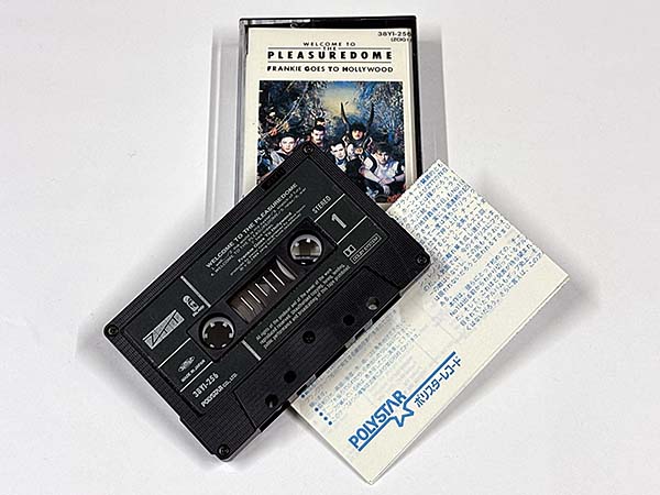 カセットテープ:アルバム フランキー・ゴーズ・トゥ・ハリウッド Frankie Goes to Hollywood プレジャー・ドーム 同梱物