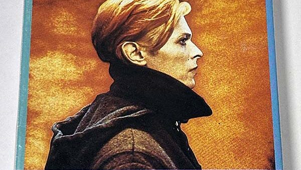 [カセットテープ:アルバム] デビッド・ボウイ DAVID BOWIE ロウ LOW を買い取りました