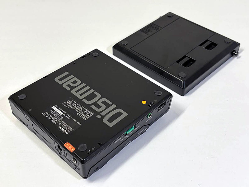 SONY] D-55T CDプレーヤー Discman 箱付き ブラック を買い取りました