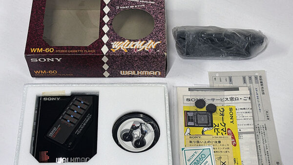 [SONY] WM-60 カセットウォークマン 箱付き ブラック 未使用品 を買い取りました