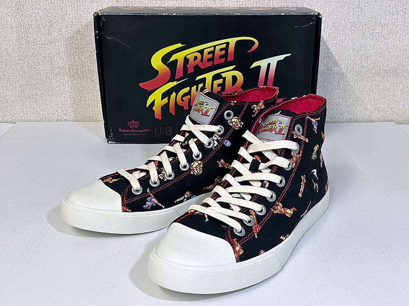 ゲーム関連グッズ UBIQ×CAPCOM コラボスニーカー ストリートファイターIIモデル 未使用品 全体